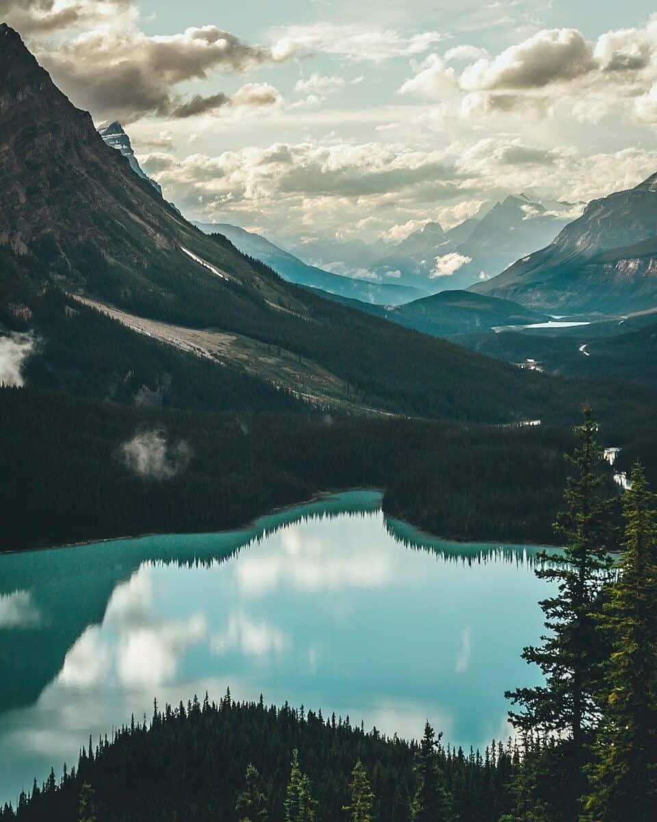 autotour au cœur des paysages canadiens