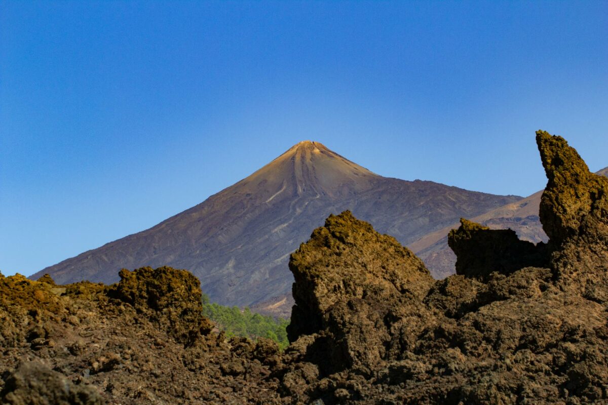 Le Mont Teide vu depuis un bateau de croisière.