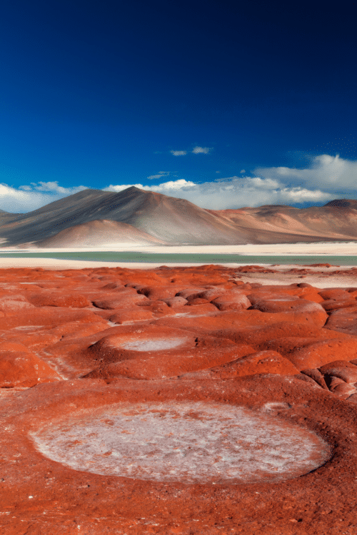 Paysage rouge de Piedras Rojas dans le désert d'Atacama