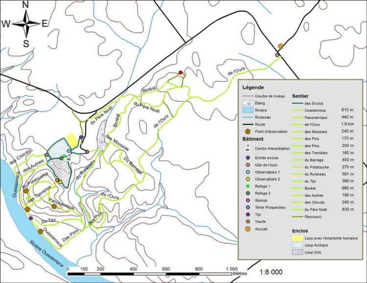 Carte détaillée du Parc Aventuraid, incluant les sentiers et refuges.