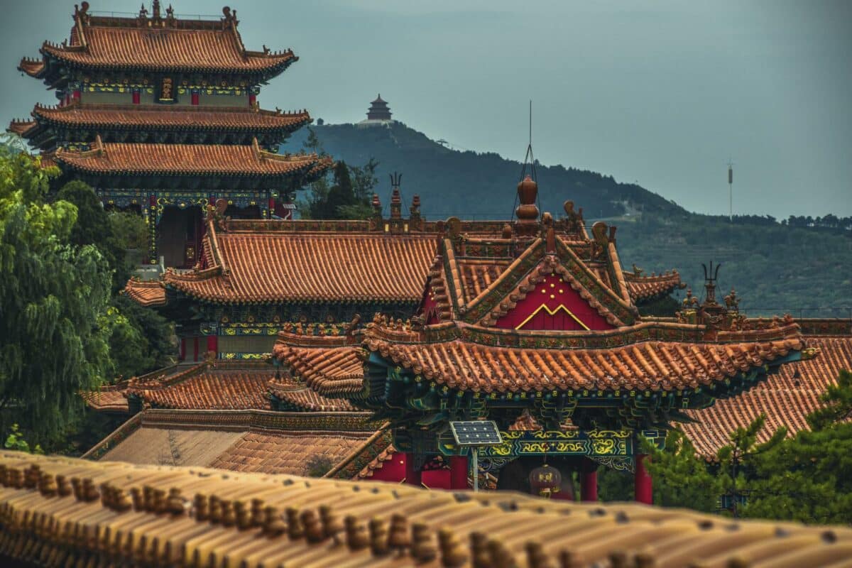 Toits traditionnels de temples chinois à Pékin